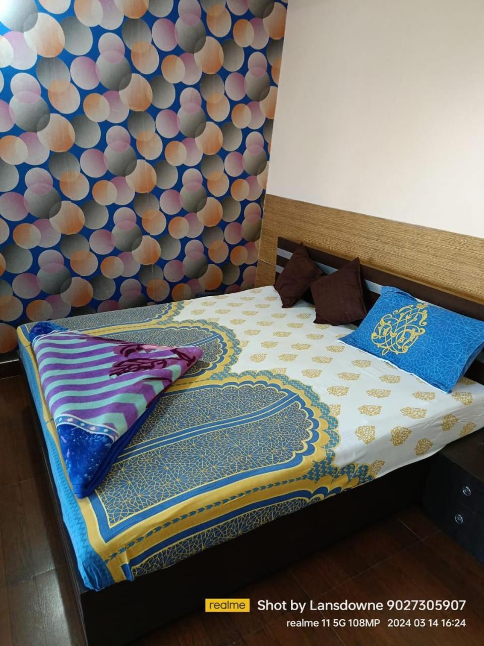 Joshi Holiday Home Stay Lansdowne Exteriör bild