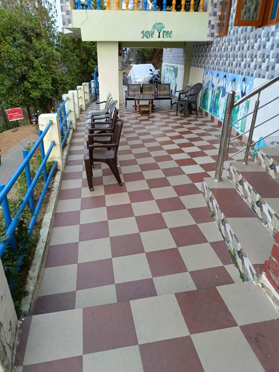 Joshi Holiday Home Stay Lansdowne Exteriör bild