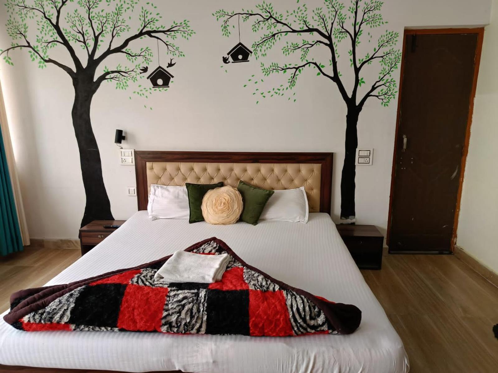 Joshi Holiday Home Stay Lansdowne Exteriör bild